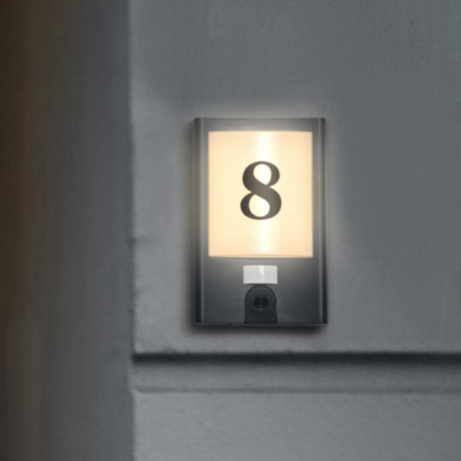 LEDVANCE SMART+ WiFi Entrance Number Camera Wand 3 LEDVANCE SMART+ WiFi Entrance Number Camera Wand