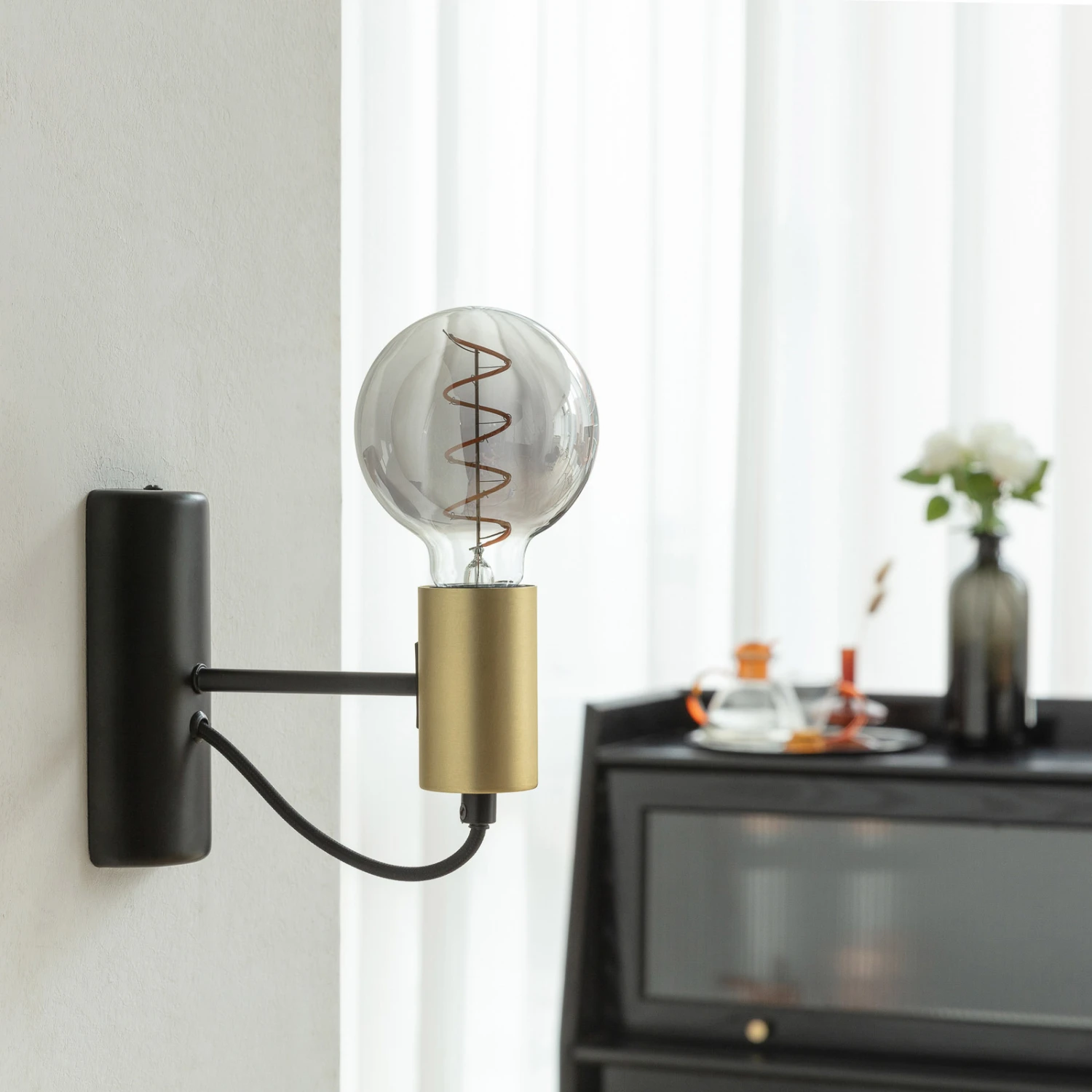 Lucande E27 3,8W LED-Globelampe, G95, 1800K, Smoke 5er-Set 6 Lucande E27 3,8W LED-Globelampe, G95, 1800K, Smoke 5er-Set – Bild 4