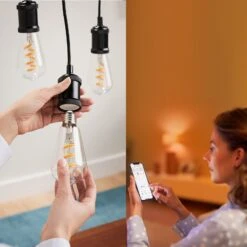 WiZ ST64 LED-Filamentlampe WiFi E27 6,3W RGBW -Beleuchtung Rabatte 10018015 6