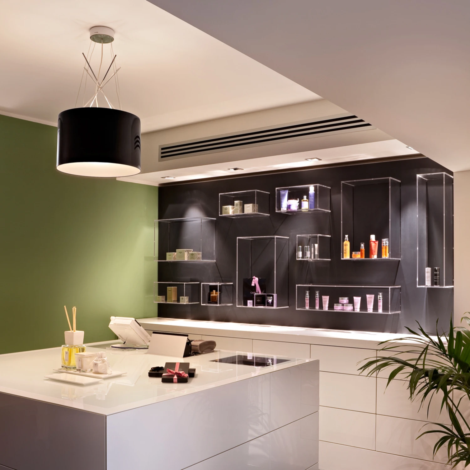 FLOS Ray S Hängeleuchte, Schwarz 7 FLOS Ray S Hängeleuchte, Schwarz – Bild 5