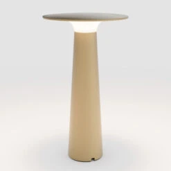 IP44.de Lix LED-Akkutischleuchte, Dimmbar, Gold