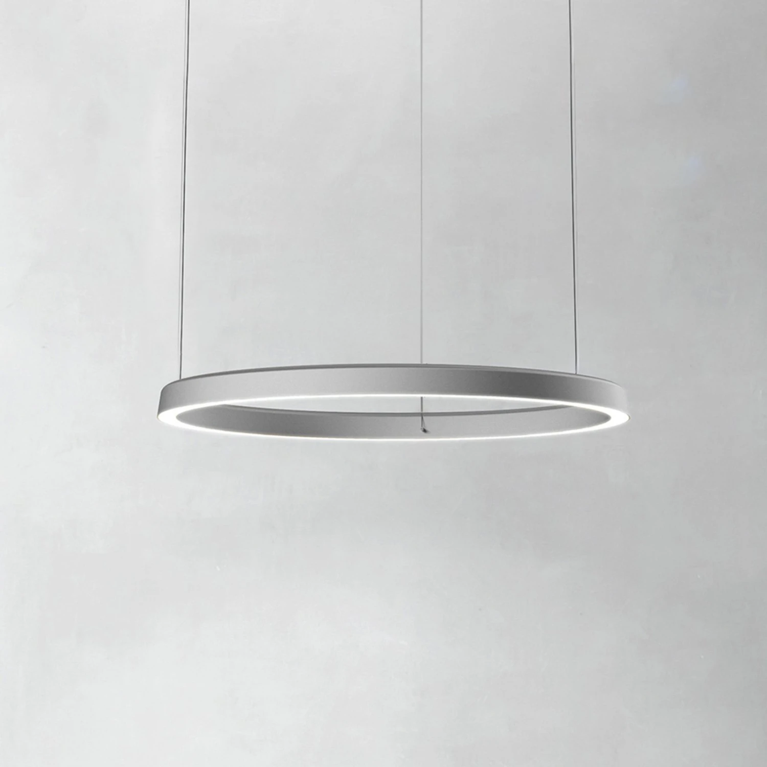 Luceplan Compendium Circle 72cm, Aluminium 3 Luceplan Compendium Circle 72cm, Aluminium