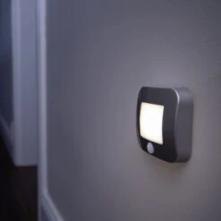 LEDVANCE Nightlux Hall Nachtlicht Sensor Silber -Beleuchtung Rabatte 6106057 1