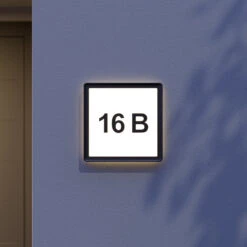 Prios Darui LED-Außenwandleuchte Mit Hausnummerset