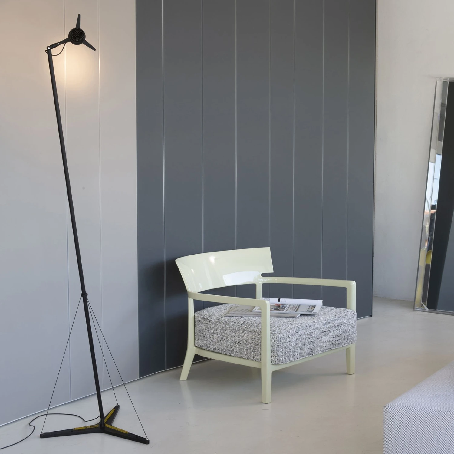 Martinelli Luce Y3 LED-Stehleuchte, Schwarz 4 Martinelli Luce Y3 LED-Stehleuchte, Schwarz – Bild 2