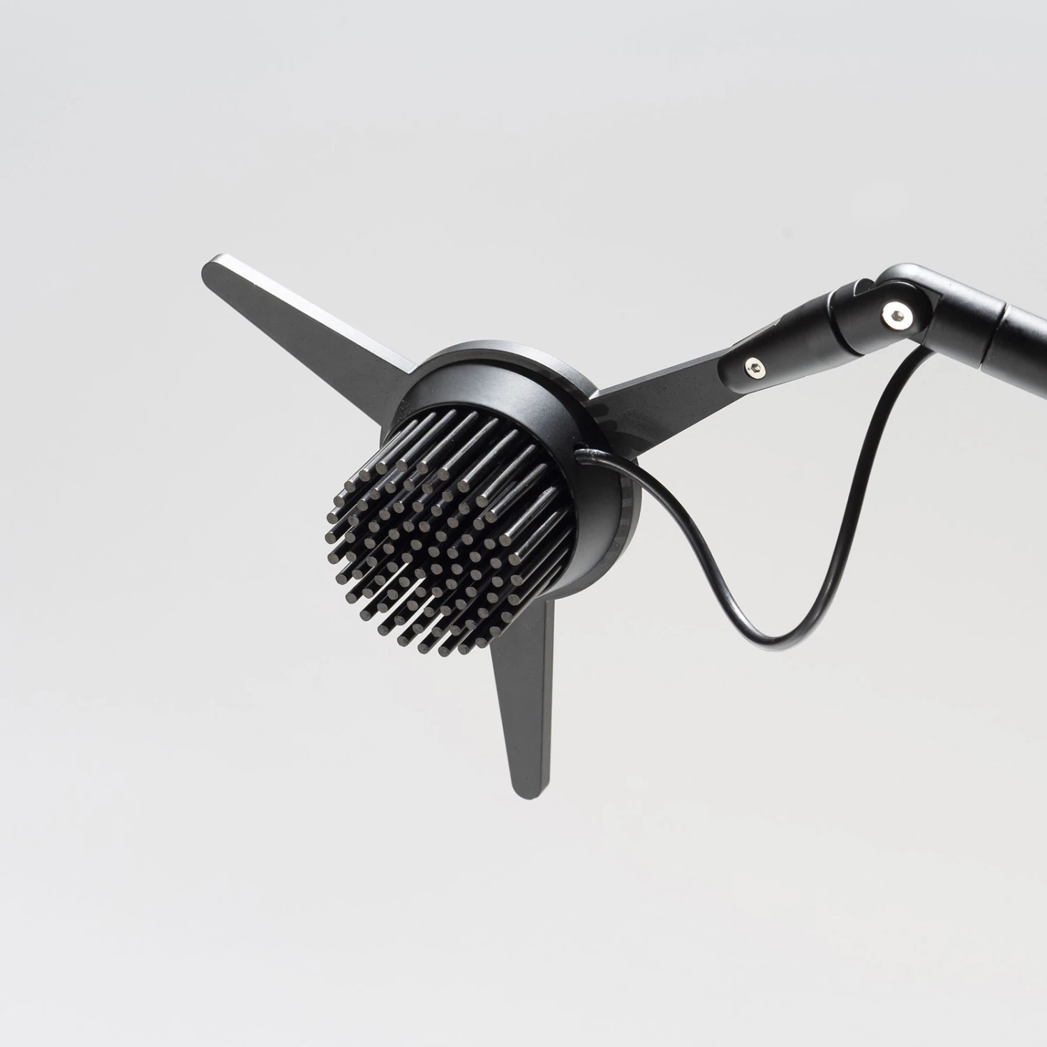 Martinelli Luce Y3 LED-Stehleuchte, Schwarz 11 Martinelli Luce Y3 LED-Stehleuchte, Schwarz – Bild 9