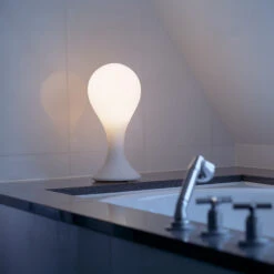 Next Drop_4 Small - Tischleuchte In Tropfenform 11 Next Drop_4 Small - Tischleuchte In Tropfenform -Beleuchtung Rabatte 7019067 2