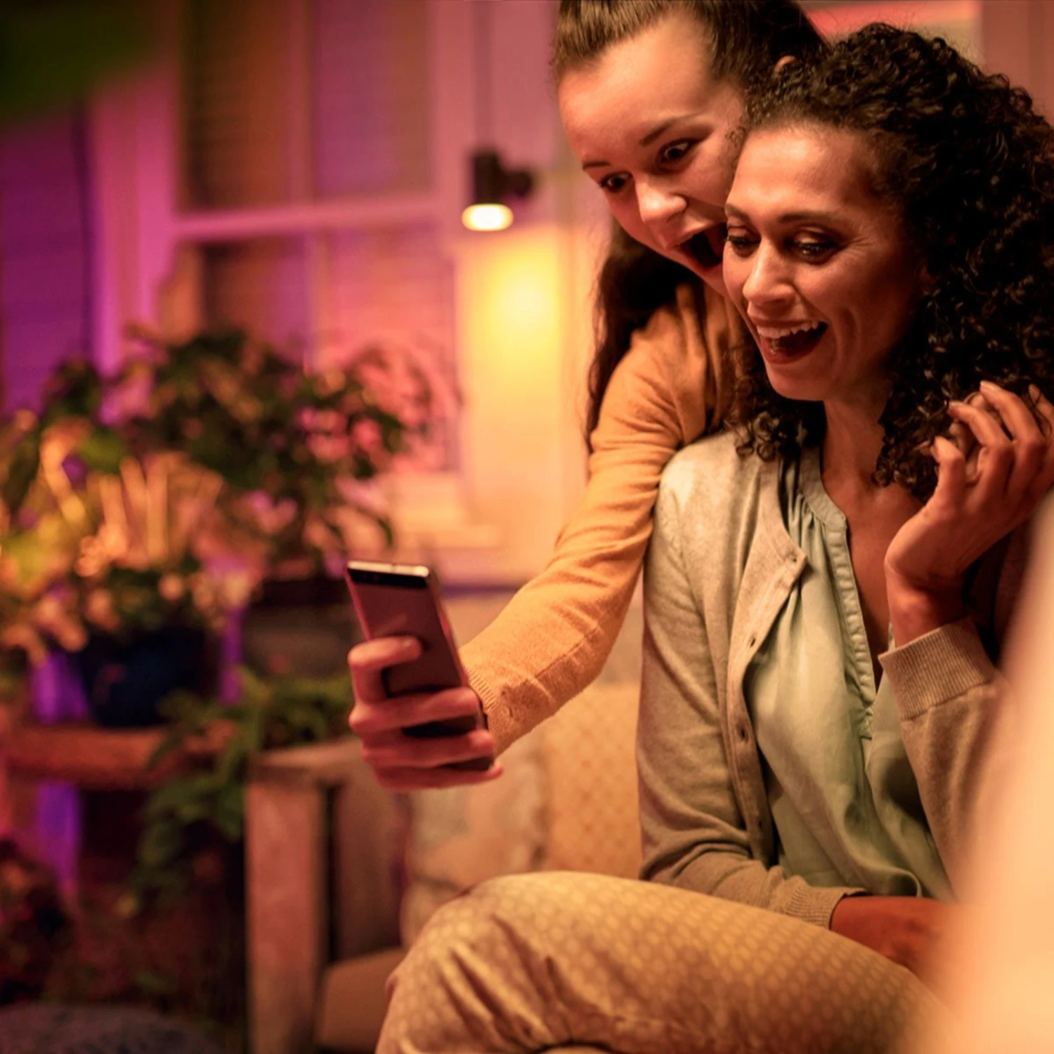 Philips Hue White+Color Ambiance Lily Spot 1er-Set 9 Philips Hue White+Color Ambiance Lily Spot 1er-Set – Bild 7