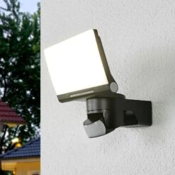 STEINEL XLED Home 2 S Sensor-Außenstrahler Schwarz