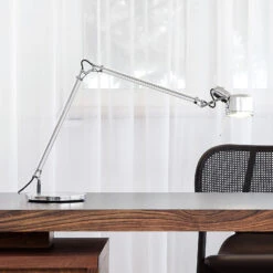 Serien.lighting Job Table LED-Tischleuchte Mit Fuß -Beleuchtung Rabatte 8550211 2