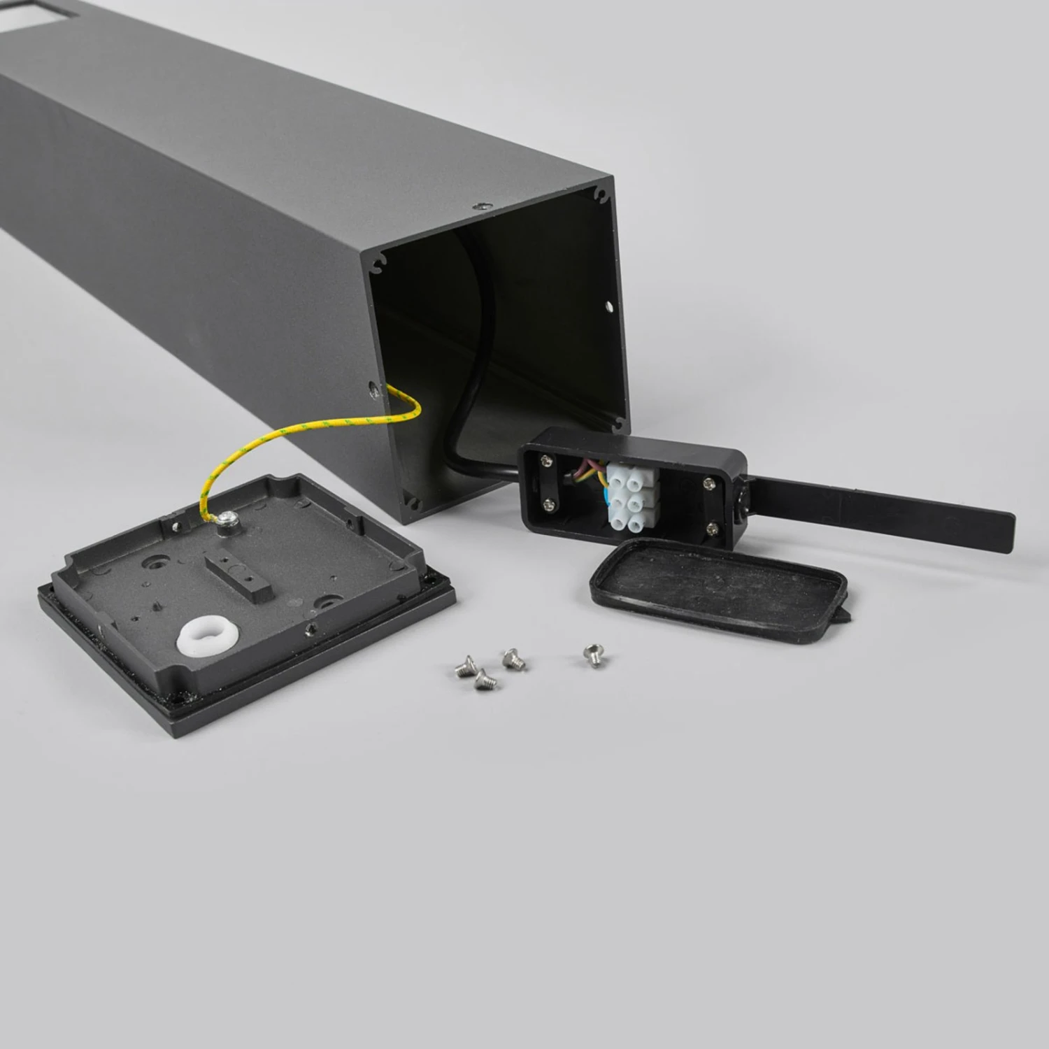 Lucande Eckige LED-Wegeleuchte Nicola, IP54 10 Lucande Eckige LED-Wegeleuchte Nicola, IP54 – Bild 8