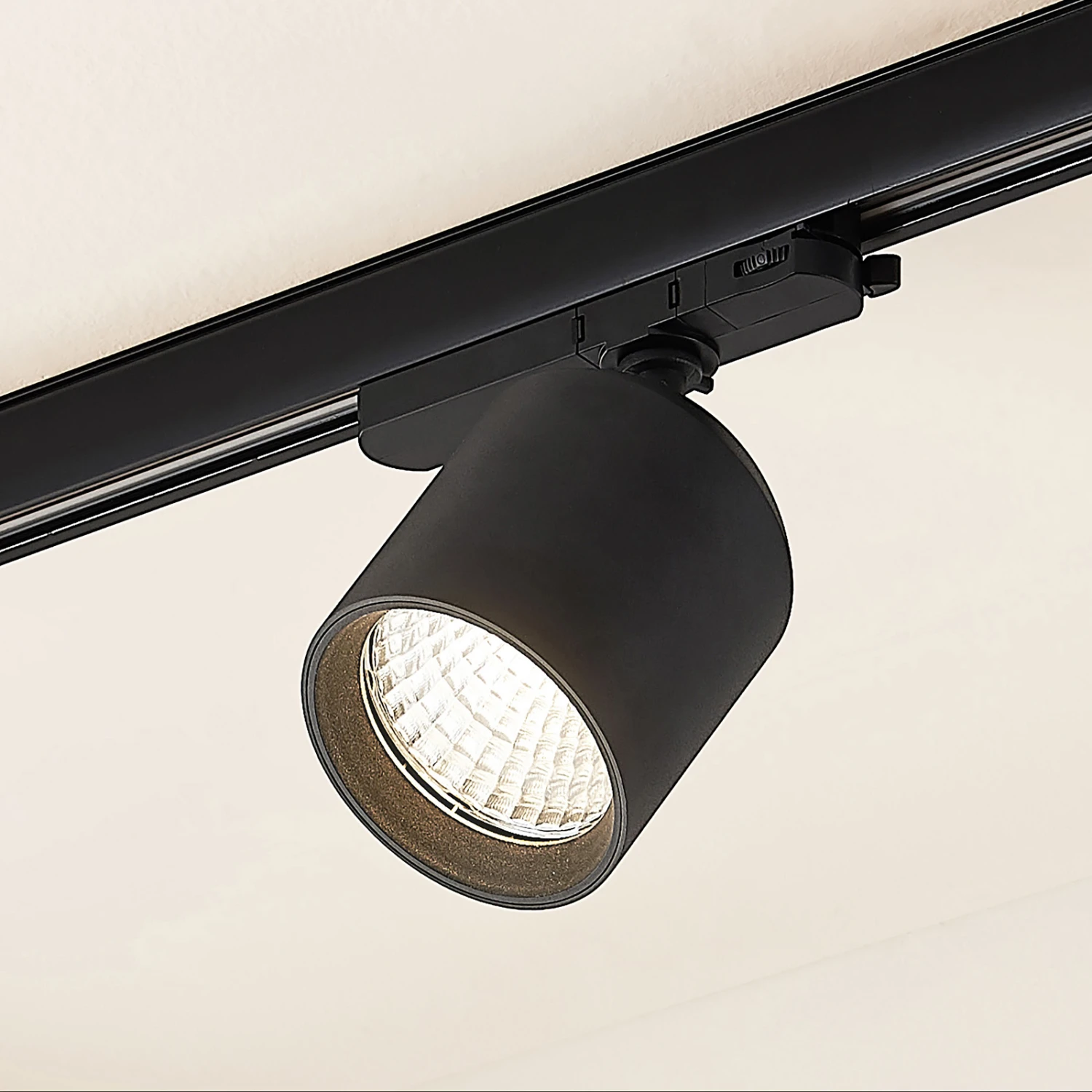 Arcchio Candra LED-Schienenspot Schwarz 26W 3000K 3 Arcchio Candra LED-Schienenspot Schwarz 26W 3000K