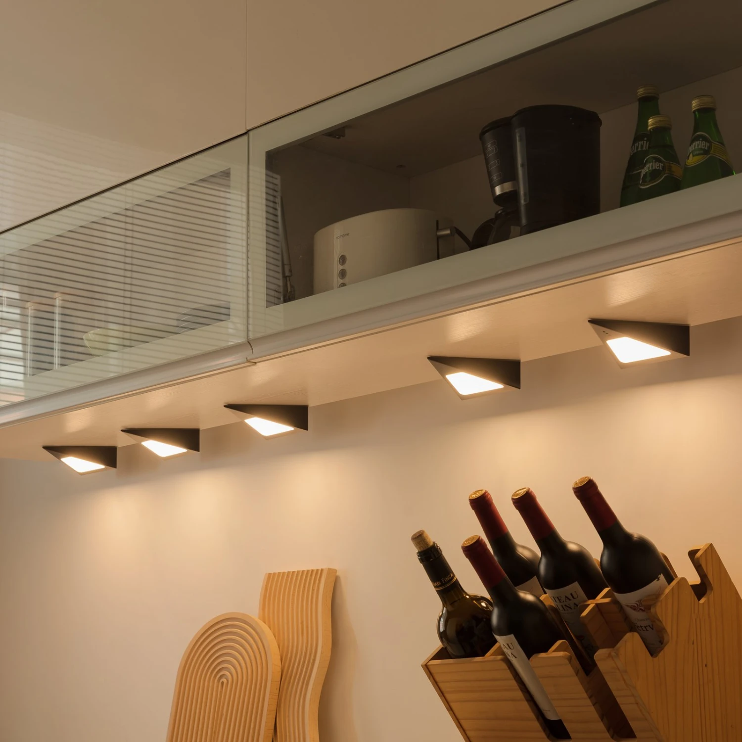 Prios Odia LED-Unterbauleuchte, Schwarz, 5er-Set 3 Prios Odia LED-Unterbauleuchte, Schwarz, 5er-Set