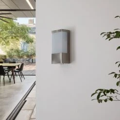 Eckige Edelstahl-Außenwandleuchte Kirana 11 Eckige Edelstahl-Außenwandleuchte Kirana -Beleuchtung Rabatte 9972006 1